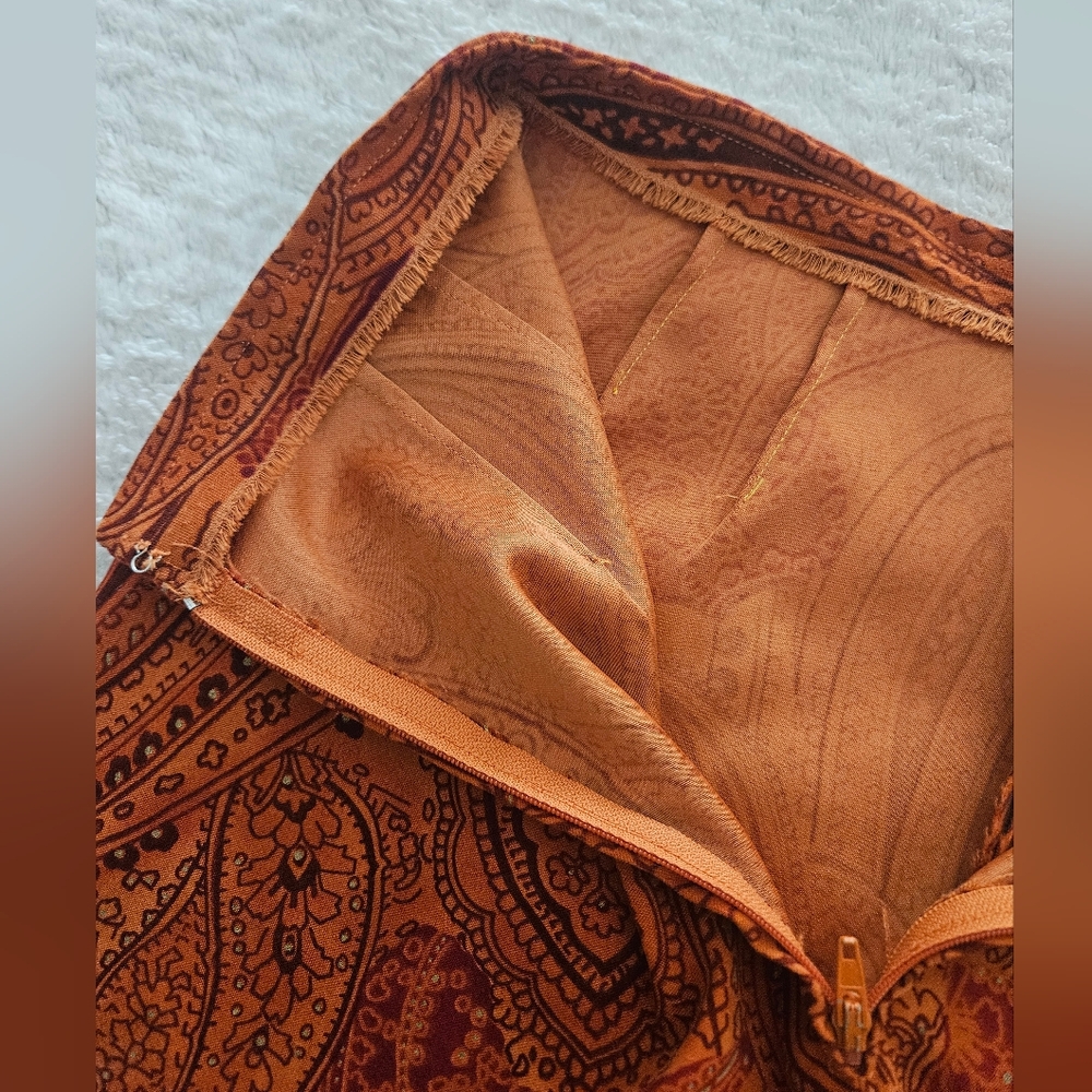 Paisley Print Wide-Leg Pants - Picture 8 of 9